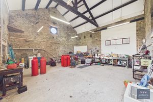 Photo 28- click for photo gallery